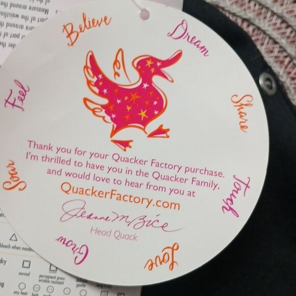 Quacker Factory black snowmen black wide leg jeans winter Sz Large (14/16) NWT - Picture 8 of 8